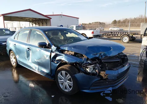 2017 Volkswagen Jetta 1.4T S z USA, uszkodzony, nr VIN 3VW2B7AJ2HM403647